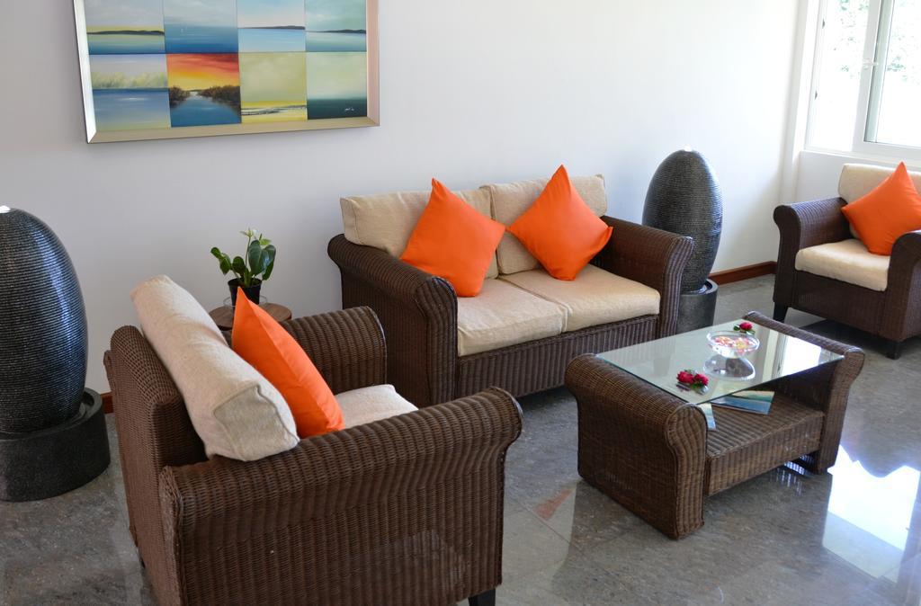 The Old School Self-Catering Apartment Praslin Luaran gambar