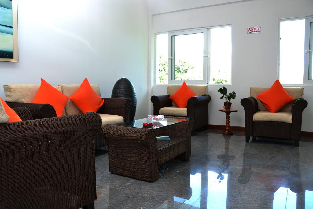 The Old School Self-Catering Apartment Praslin Luaran gambar