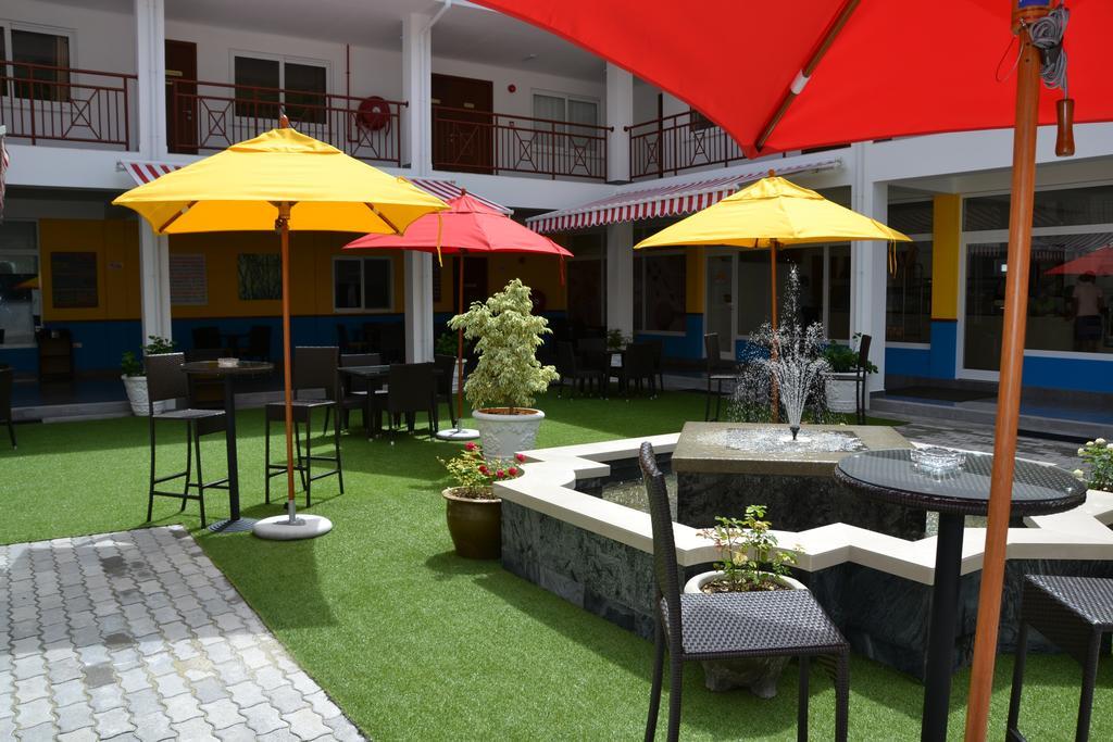 The Old School Self-Catering Apartment Praslin Luaran gambar