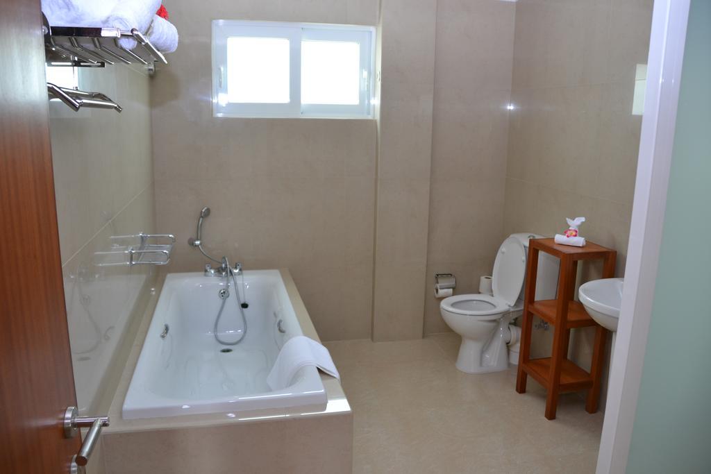 The Old School Self-Catering Apartment Praslin Luaran gambar